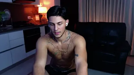 LeoCavalli_ webcam stripchat model stream image