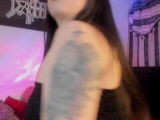 Lilith Blade webcam model stream image