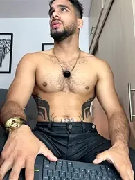 Maximiliano_ford webcam model stream image