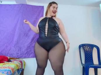 sexy_curvi webcam model stream image