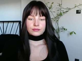 noemilou webcam model stream image