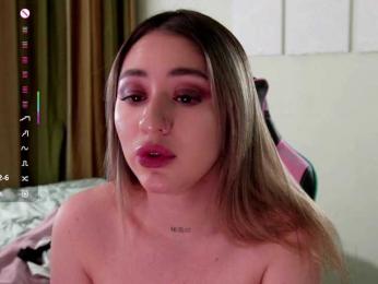 UrLizz webcam model stream image