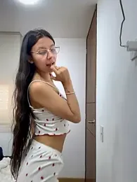 Bonniepark webcam model stream image