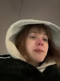 Only_April webcam model stream image