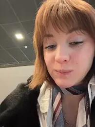 Only_April webcam model stream image