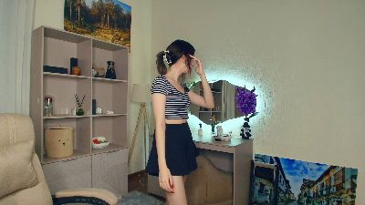 BlossomDelton webcam model stream image