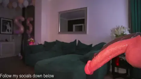 karolineneuer_ webcam model stream image