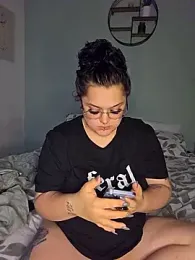 Saucy-Serenity webcam model stream image