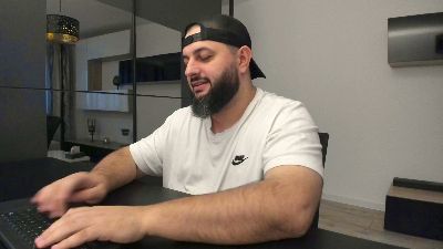 DravenPeak webcam model stream image