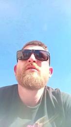 Mooooustache webcam model stream image