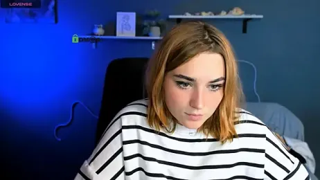 casey_meow_ webcam model stream image