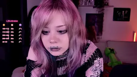 Lollyshy webcam model stream image