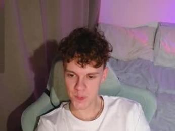 cute_thomas webcam model stream image