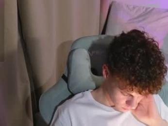 cute_thomas webcam model stream image