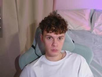 cute_thomas webcam model stream image