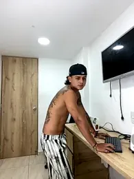 bob_petterson webcam model stream image