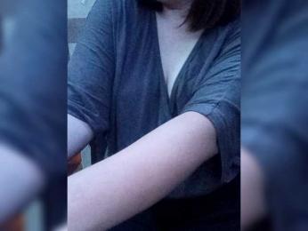 Konfetka228 webcam model stream image