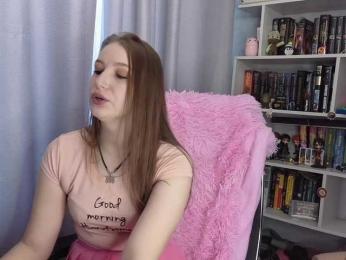 LillyFan-X webcam model stream image