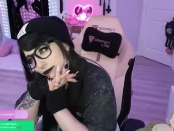 crimsonkitten webcam model stream image