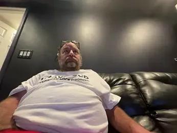 13B_MasterGunner webcam model stream image