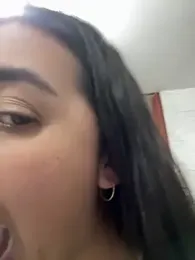 Hannahoff webcam model stream image