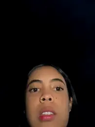 NAUGHTY_LITTLE_18 webcam model stream image