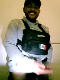 Yerackhip webcam model stream image