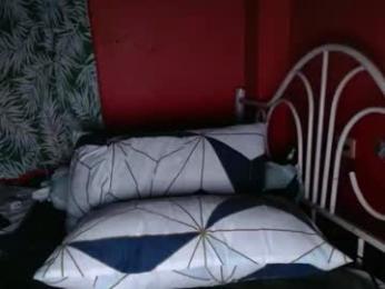 feminine_tsx webcam model stream image