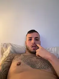 Roosen_1998 webcam model stream image