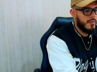 Titan Max webcam model stream image