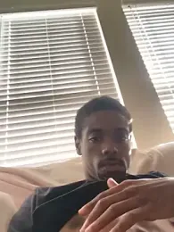 Hellboy223762 webcam model stream image