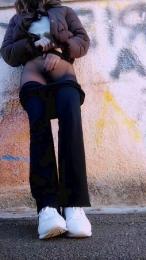 Akemy_room webcam model stream image