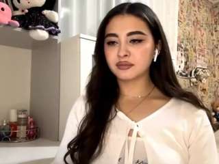 gladytouton webcam model stream image