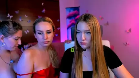 playful_sophie webcam model stream image