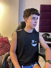 AdrianRinaldi webcam model stream image