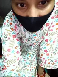 Saishaa webcam model stream image