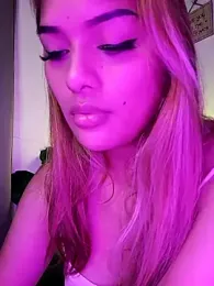 Wena_Larson88 webcam model stream image