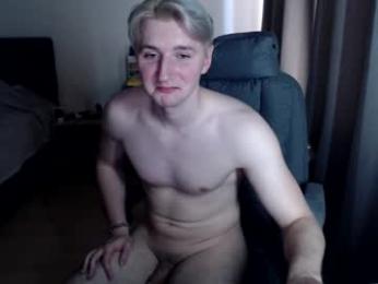 elvin_vaenight webcam model stream image