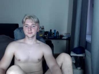 elvin_vaenight webcam model stream image