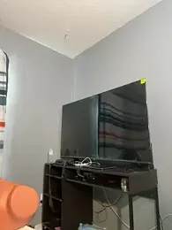 Luisrtrrr webcam model stream image