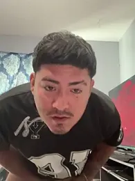 Luisrtrrr webcam model stream image