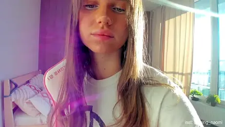 aesthetics__tease webcam model stream image