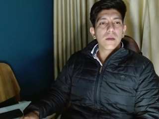 noah-cock webcam model stream image