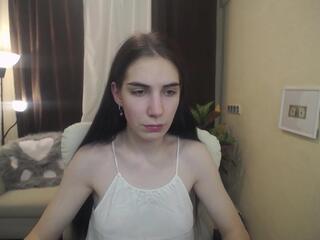 Nika Stark webcam model stream image