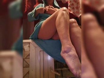 LikaBest webcam model stream image