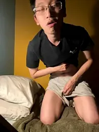 NerdyAsian1701 webcam model stream image