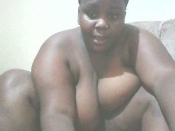 Bursty-Monique webcam model stream image