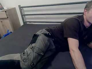 tomtech2323 webcam model stream image