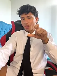 Leonarrrd_01 webcam model stream image