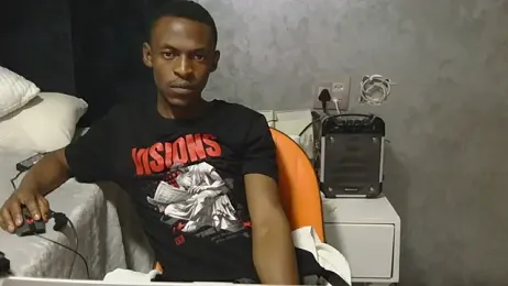 MthondoWeBanana webcam model stream image